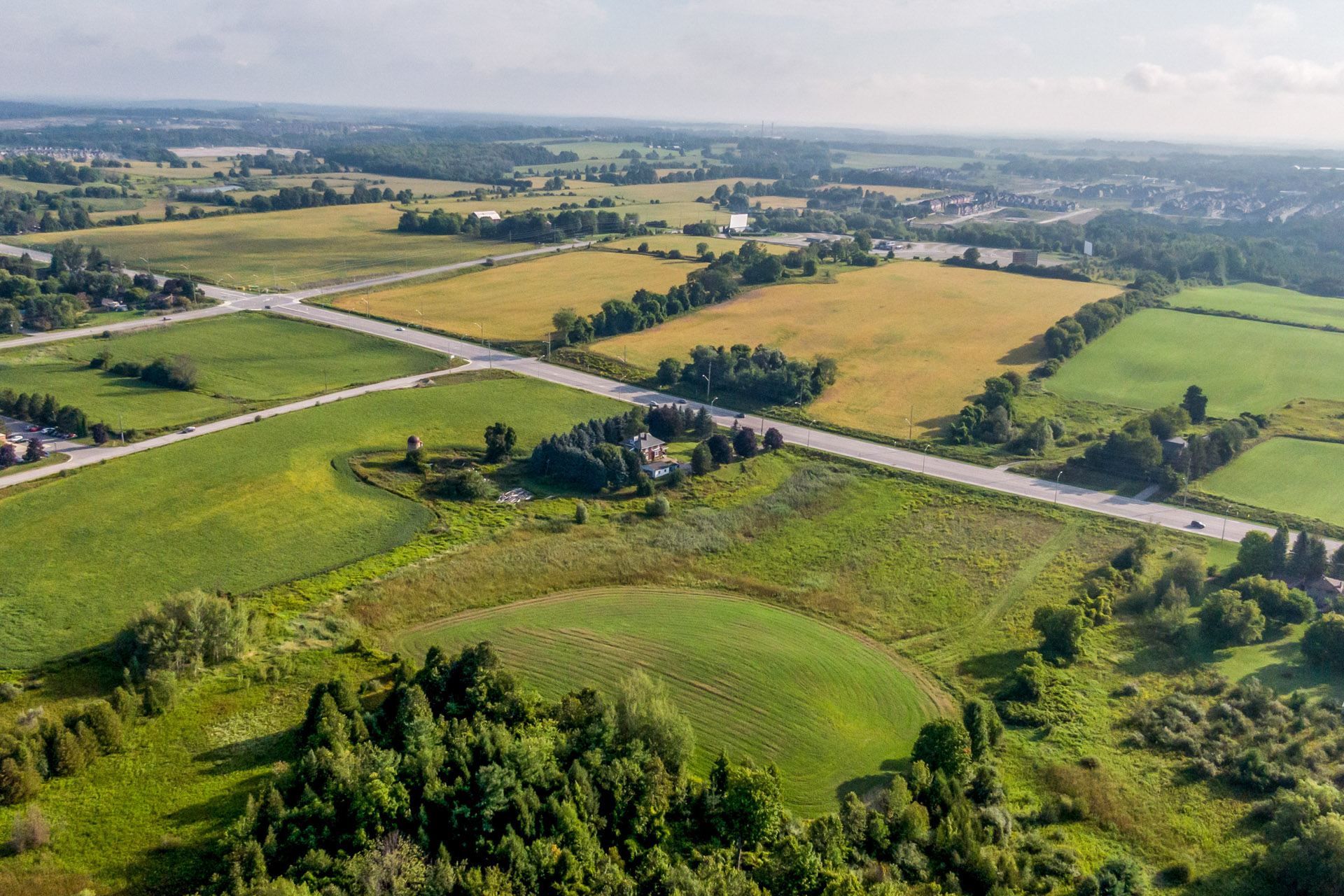 Holland Landing, Ontario Sold 789,000 (Offer) — Royal LePage RCR Realty, Brokerage Holland Landing, Ontario Sold 789,000 (Offer) — Royal LePage RCR Realty, Brokerage